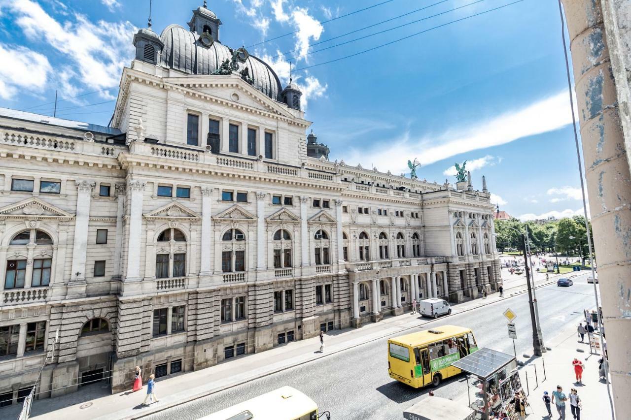 Opera House Apartment 2 Lviv Exterior photo